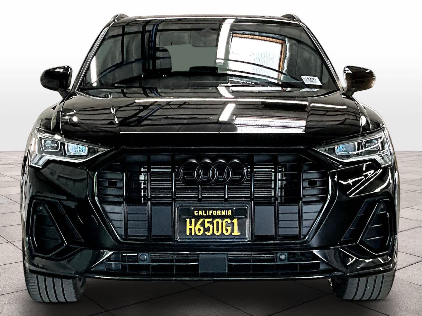 2023 Audi Q3 S Line Premium photo 2