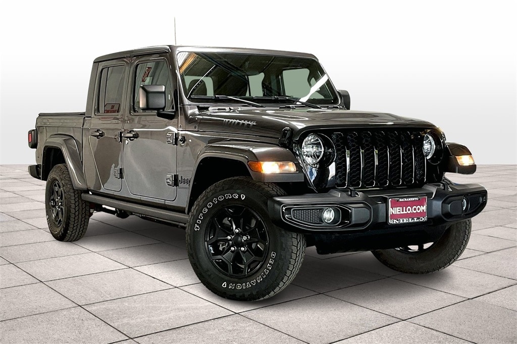 Used 2021 Jeep Gladiator WILLYS with VIN 1C6HJTAG5ML585702 for sale in Sacramento, CA