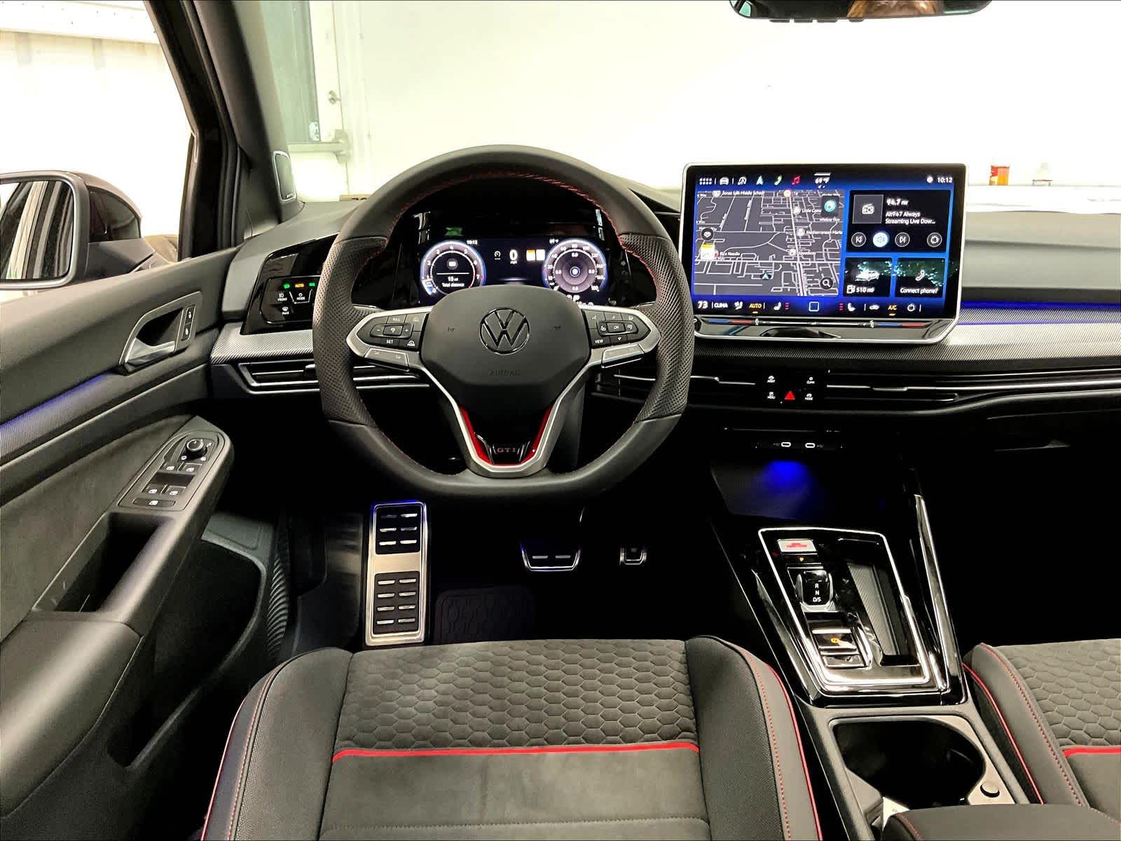 2025 Volkswagen Golf GTI SE - Photo 15