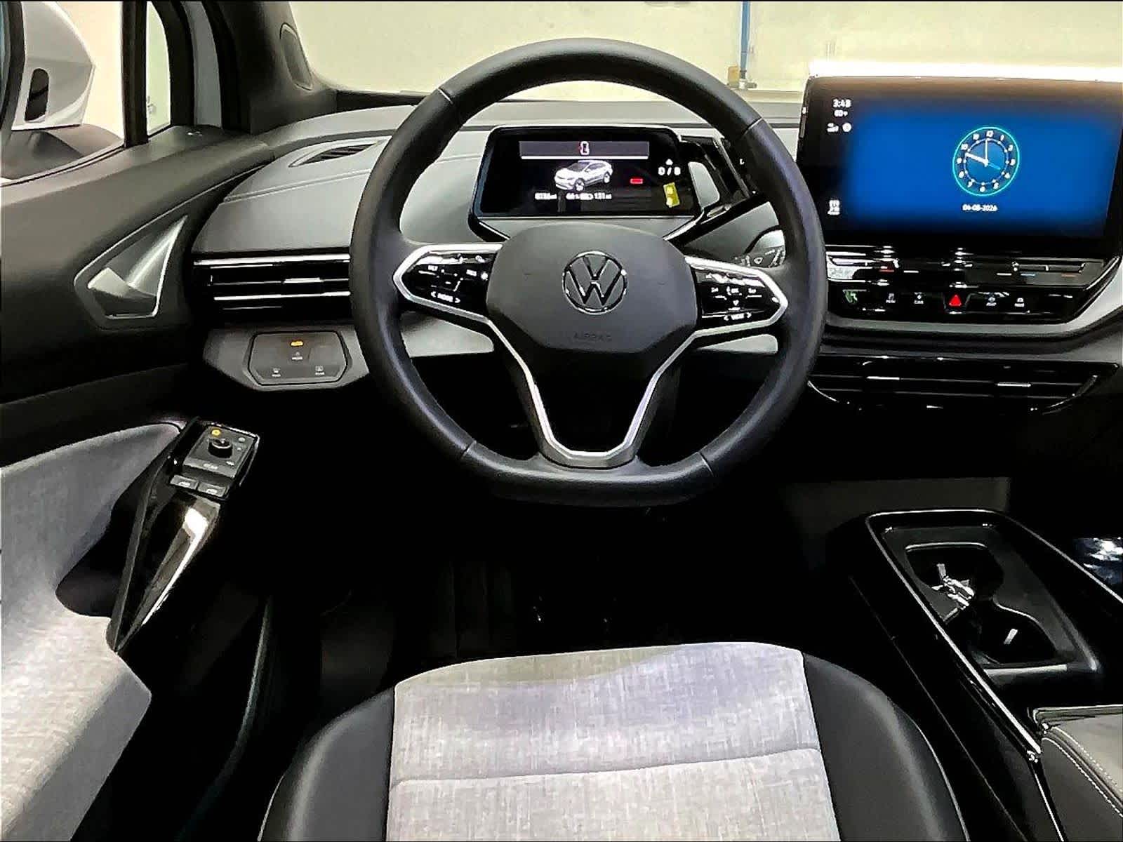 2024 Volkswagen ID.4 Standard photo 5