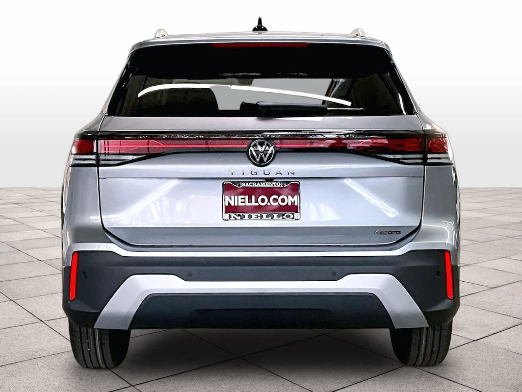 New 2026 Volkswagen Tiguan S 4MOTION