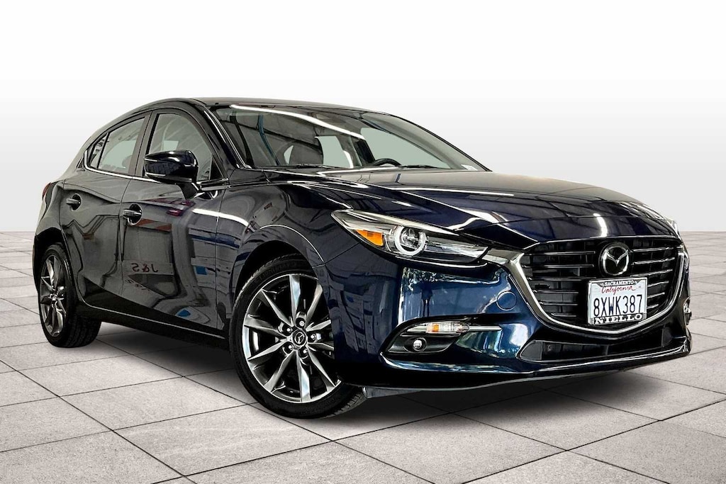 Used 2018 Mazda Mazda3 5-Door Grand Touring Auto
