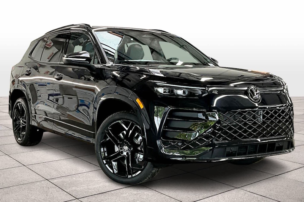 New 2026 Volkswagen Tiguan SE R-Line AWD 2.0T 4MOTION