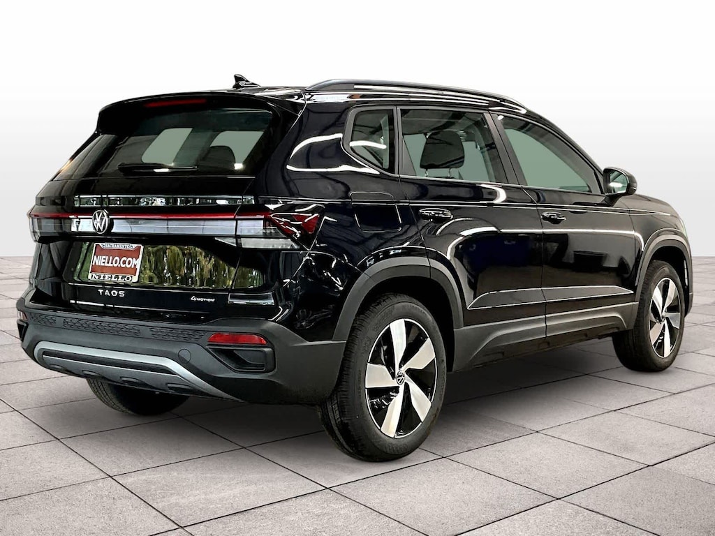 New 2026 Volkswagen Taos S 4MOTION 4MOTION