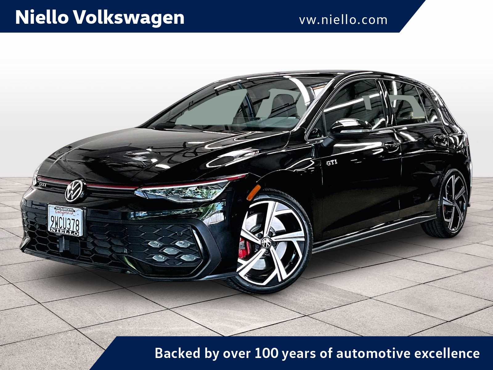 2025 Volkswagen Golf GTI 2.0T SE 4-door DSG's photo