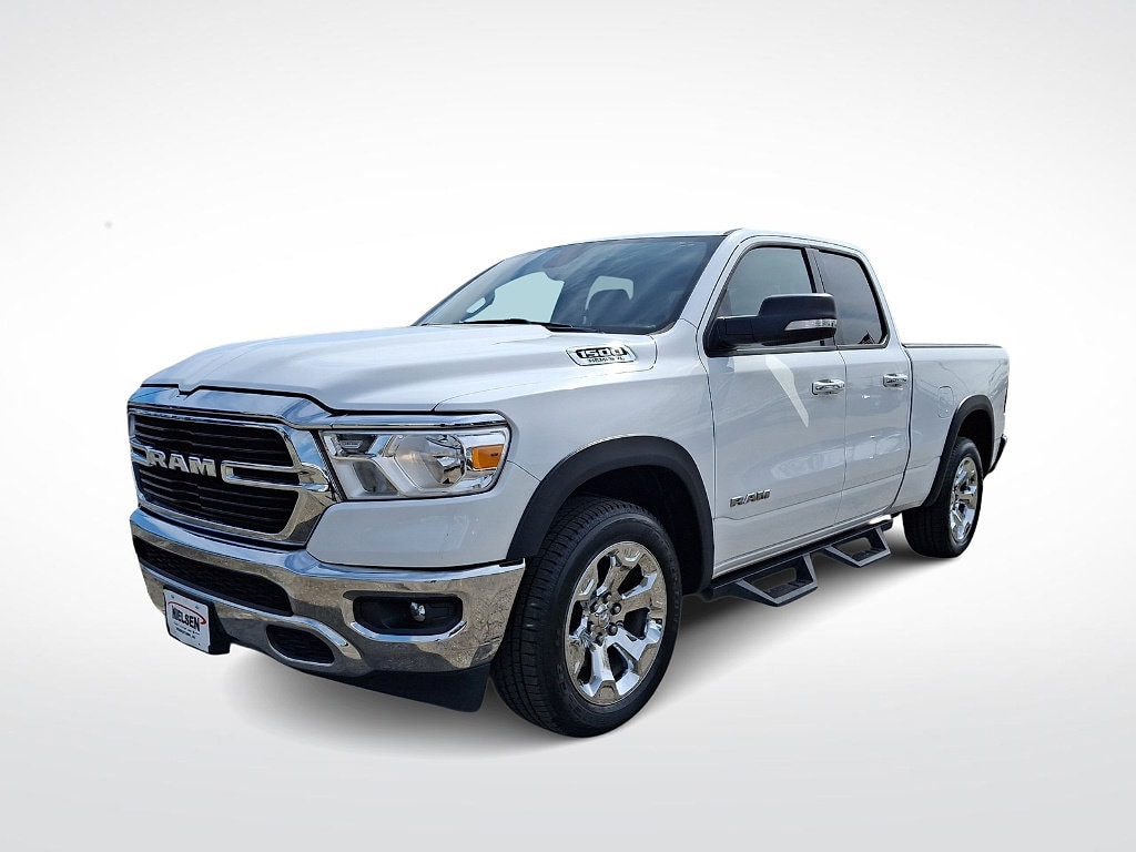2019 RAM 1500 Big Horn/Lone Star 4x4 Quad Cab 6'4's photo