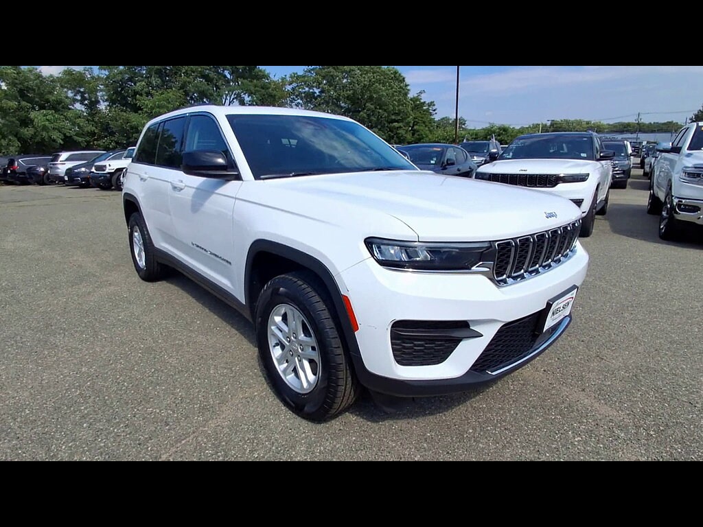 Certified 2023 Jeep Grand Cherokee Laredo SUV