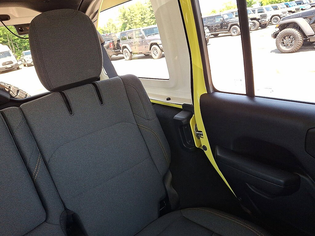 Photo 14