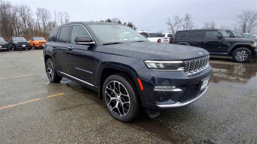 Used 2022 Jeep Grand Cherokee Summit Reserve 4xe SUV
