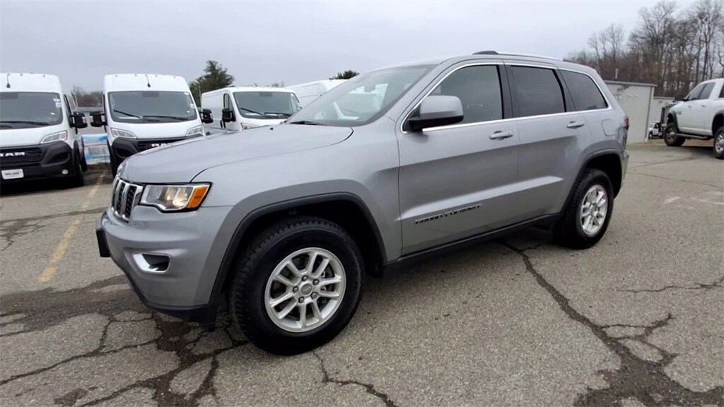 2020 Jeep Grand Cherokee Laredo E photo 4