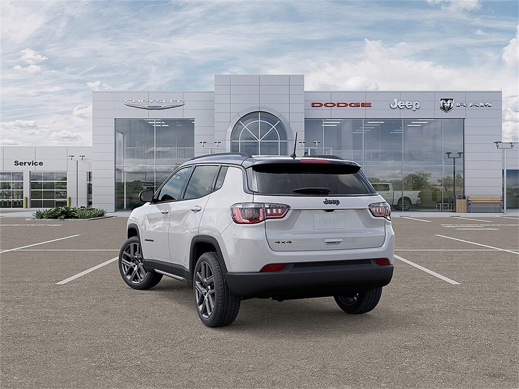 2026 Jeep Compass Limited photo 2