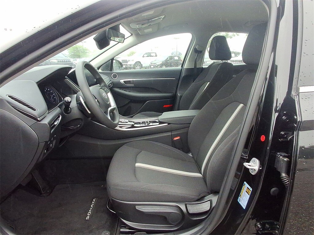 2023 Hyundai Sonata Hybrid Blue photo 3