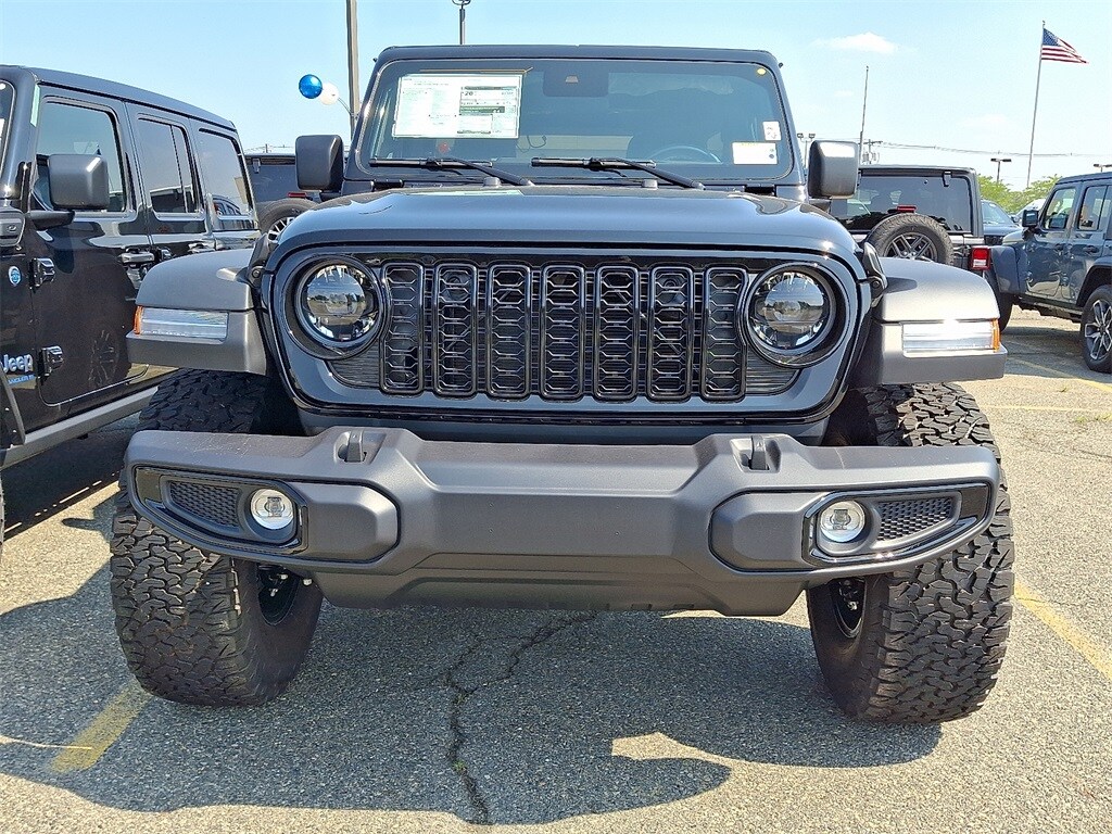 2025 Jeep Wrangler Willys photo 2