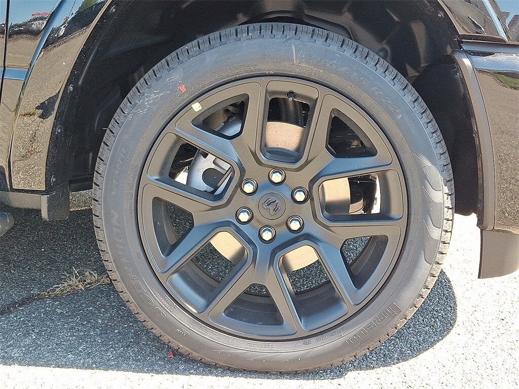 2026 Ram 1500 Laramie photo 2
