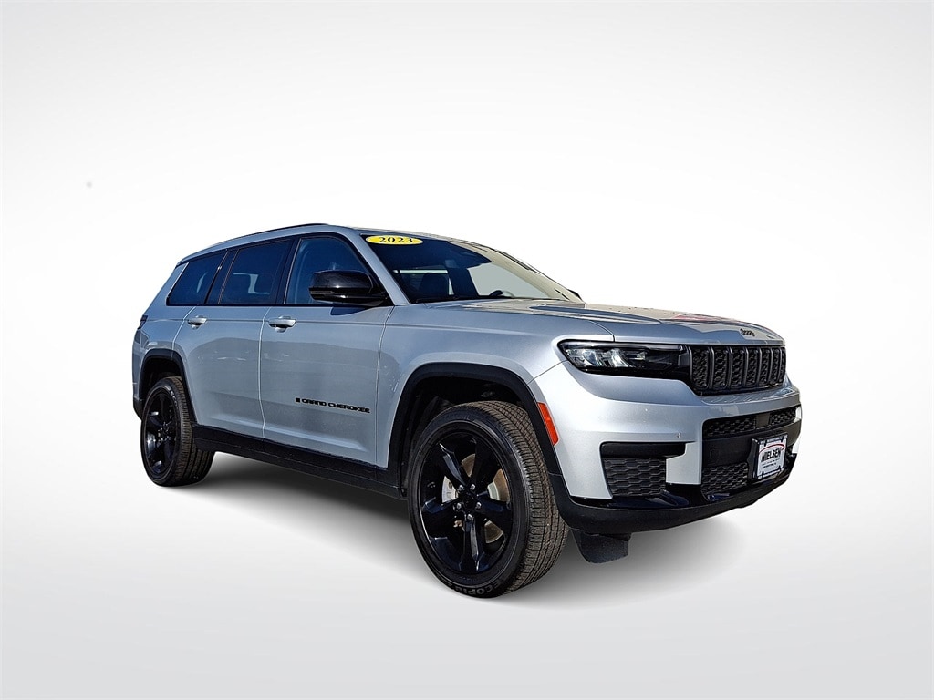 Certified 2023 Jeep Grand Cherokee L Altitude SUV