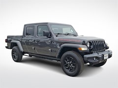 2022 Jeep Gladiator Altitude Truck For Sale in Rockaway, NJ