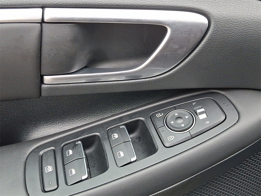 2023 Hyundai Sonata Hybrid Blue photo 2
