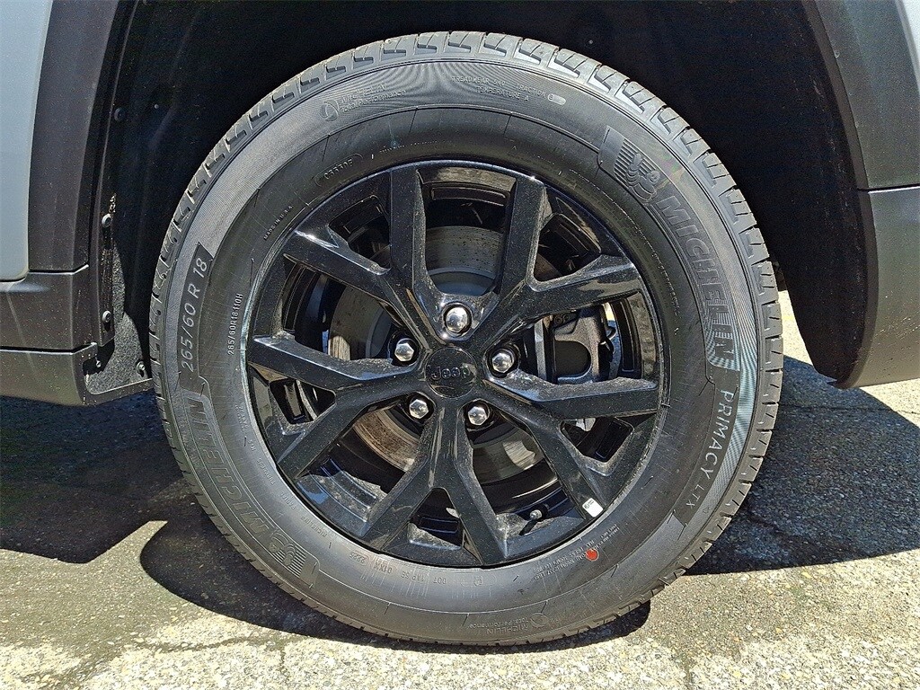 2025 Jeep Grand Cherokee Altitude X photo 4