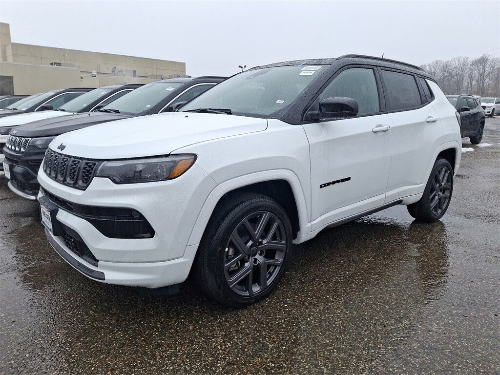 2025 Jeep Compass Limited photo 3