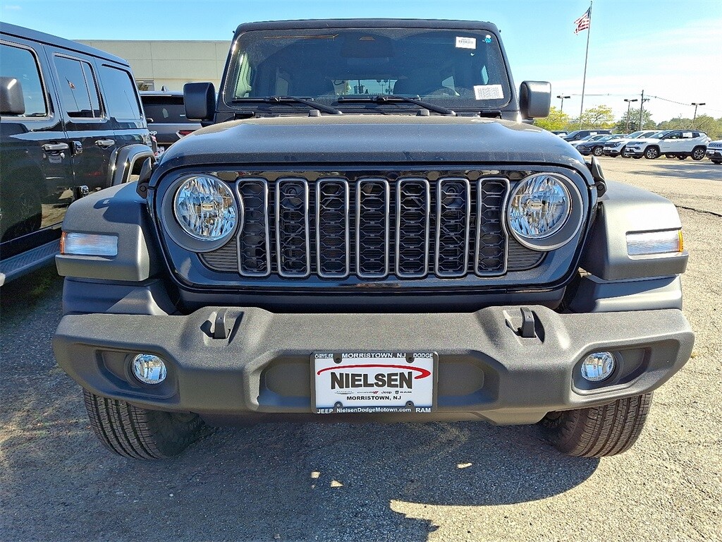 2025 Jeep Wrangler Sport S photo 2