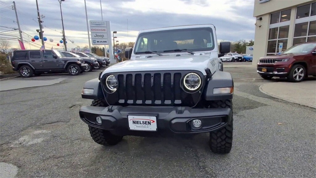 2021 Jeep Wrangler Unlimited Willys photo 3