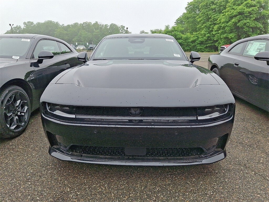 2025 Dodge Charger R/T photo 2