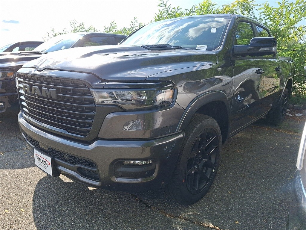 2026 Ram 1500 Laramie photo 3