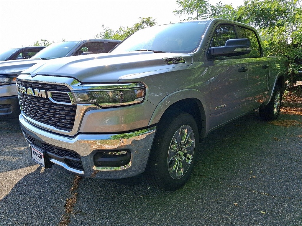 2025 Ram 1500 Big Horn Lone Star photo 3