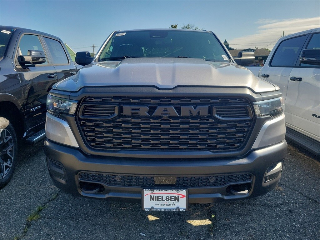 2025 Ram 1500 Tradesman photo 2