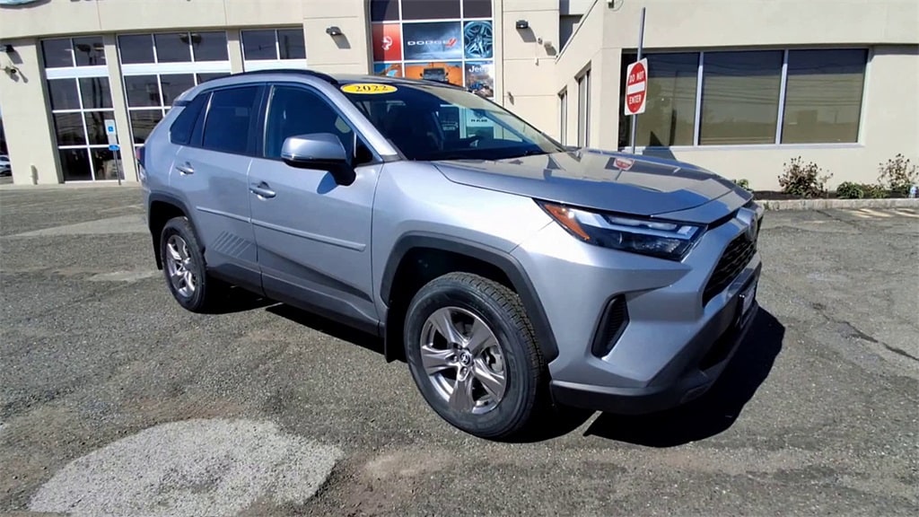 Used 2022 Toyota RAV4 XLE SUV