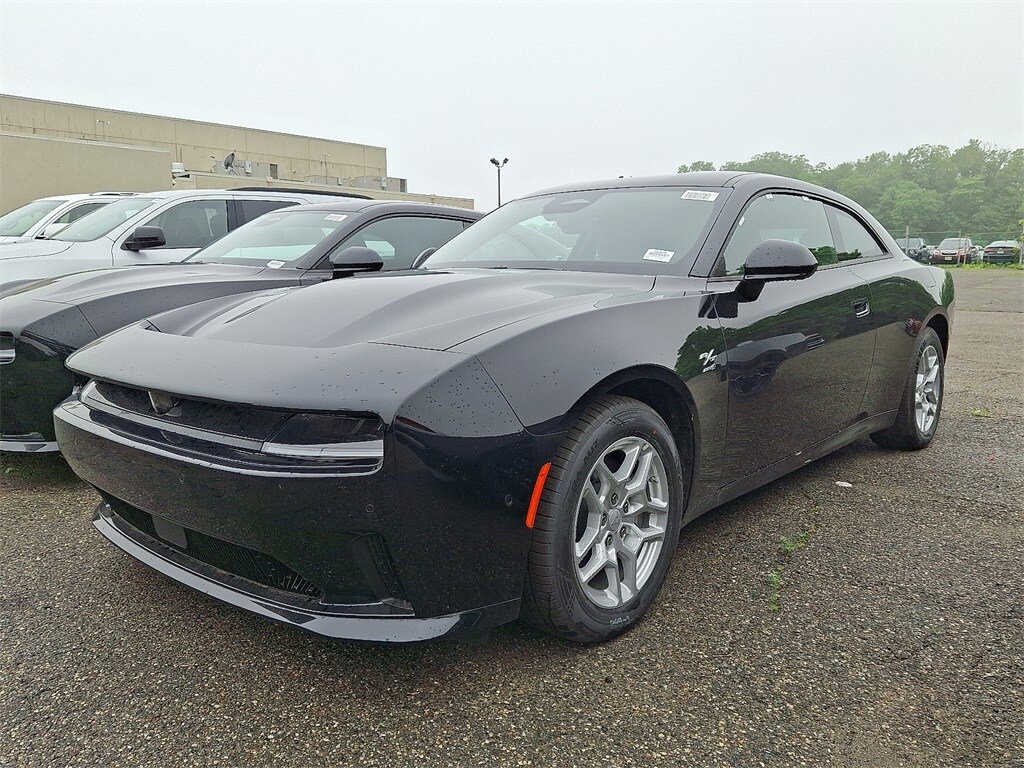 2025 Dodge Charger R/T photo 3