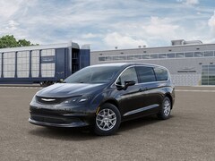 2026 Chrysler Voyager LX Minivan/Van