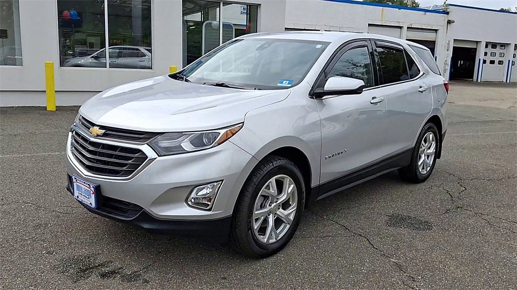 2020 Chevrolet Equinox LT photo 4