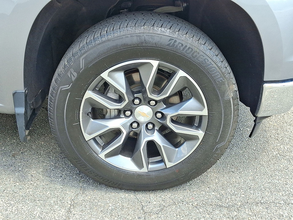 2023 Chevrolet Silverado 1500 LT - Photo 27