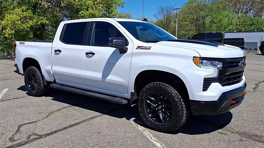 Used 2023 Chevrolet Silverado 1500 LT Trail Boss with VIN 3GCUDFED4PG314146 for sale in Dover, NJ