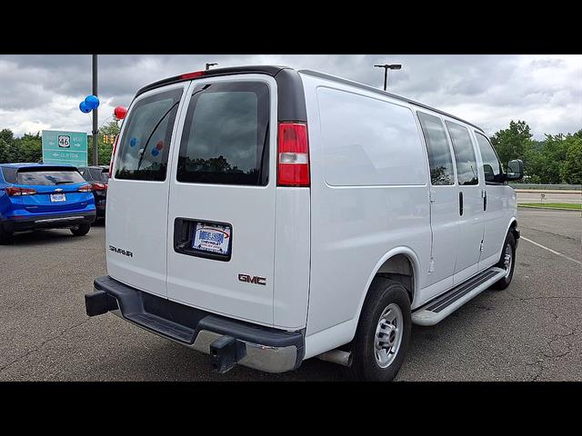 2025 GMC Savana Cargo Work Van - Photo 8