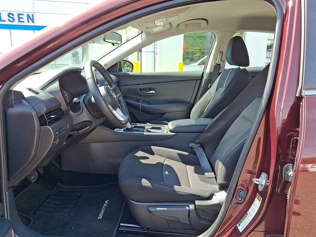 2022 Nissan Sentra SV - Photo 11