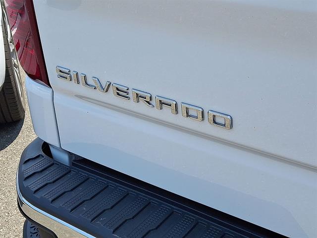 2023 Chevrolet Silverado 1500 LT - Photo 16
