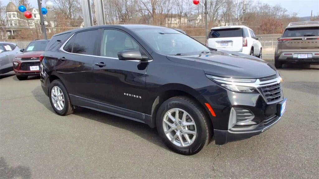 Used 2022 Chevrolet Equinox LT SUV