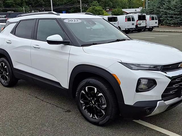 Used 2023 Chevrolet TrailBlazer LT with VIN KL79MRSL8PB031497 for sale in Dover, NJ