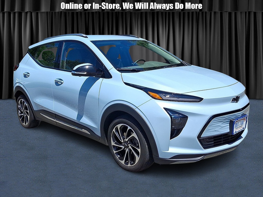 2023 Chevrolet Bolt EUV Premier's photo