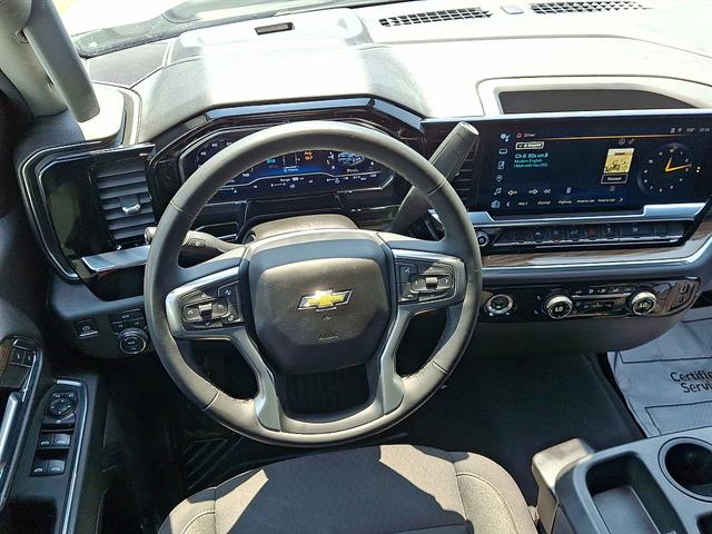 2023 Chevrolet Silverado 1500 LT - Photo 13