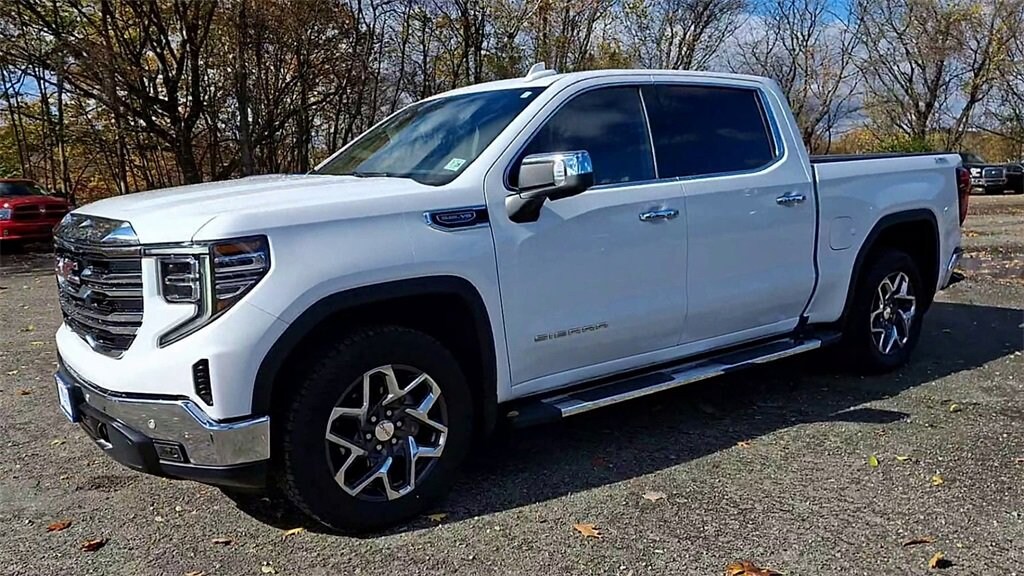 Used 2024 GMC Sierra 1500 SLT Truck