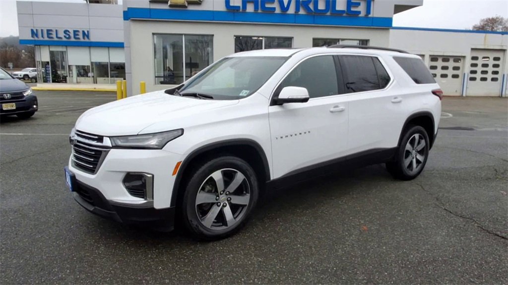 2023 Chevrolet Traverse Leather photo 4