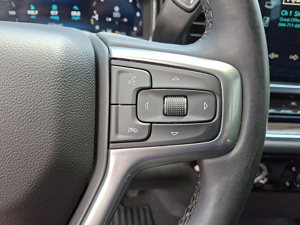 2023 Chevrolet Silverado 1500 LT - Photo 18