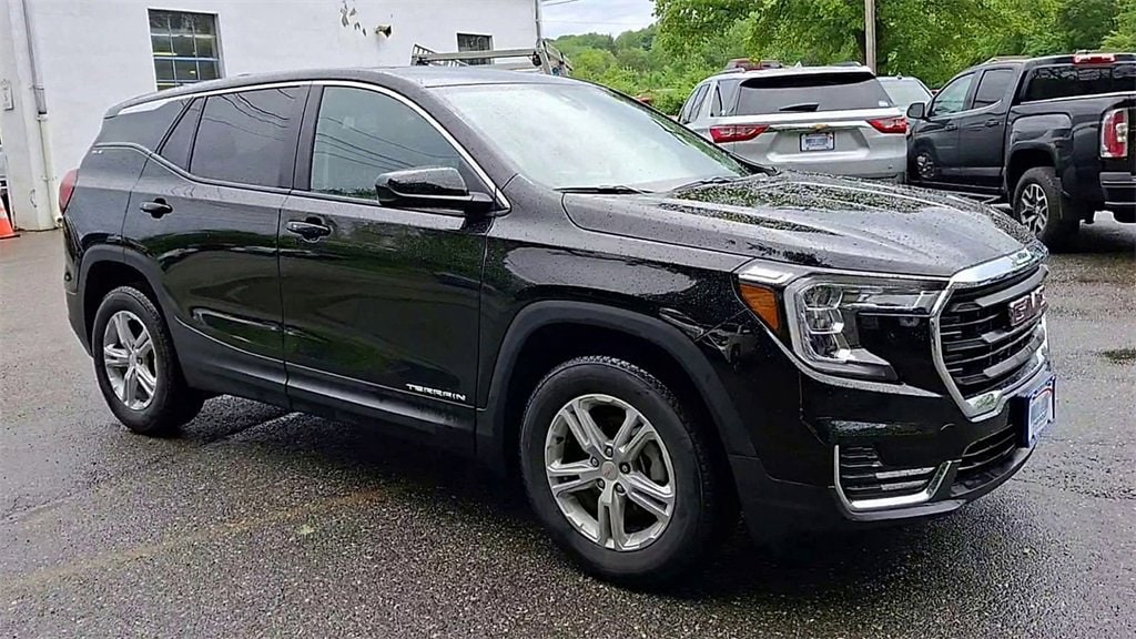 Used 2024 GMC Terrain SLE with VIN 3GKALTEG7RL376878 for sale in Dover, NJ