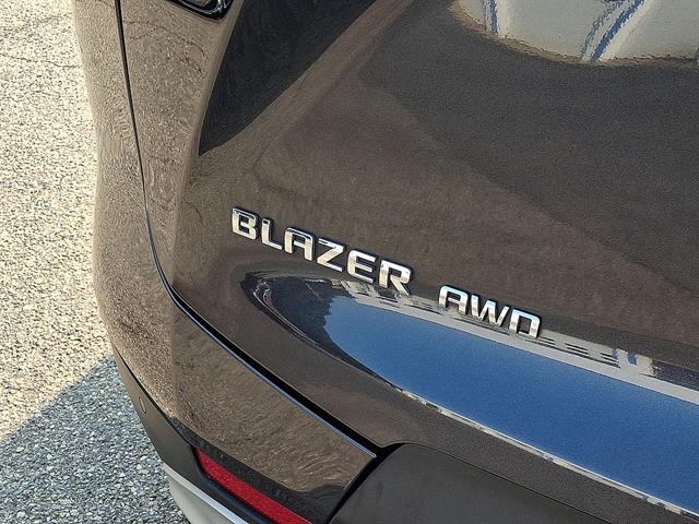 2022 Chevrolet Blazer 2LT - Photo 23