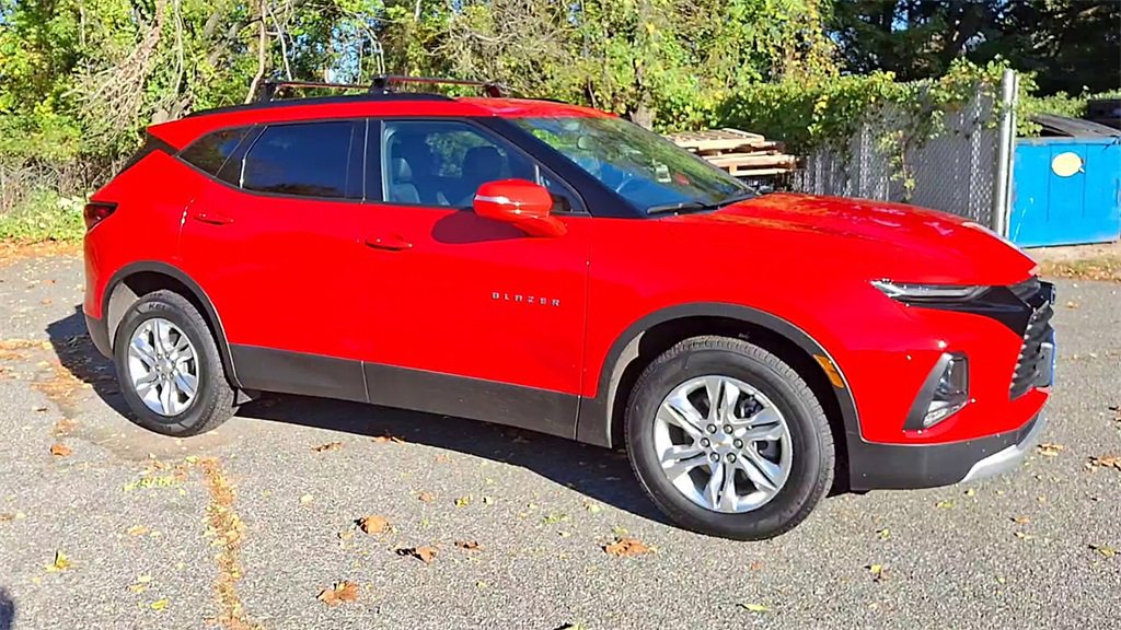 2022 Chevrolet Blazer 3LT photo 2