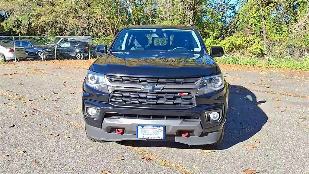2022 Chevrolet Colorado Z71 photo 3
