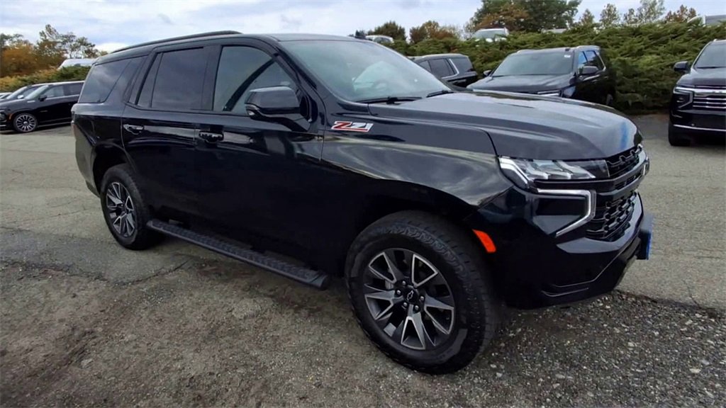 2024 Chevrolet Tahoe Z71 photo 2
